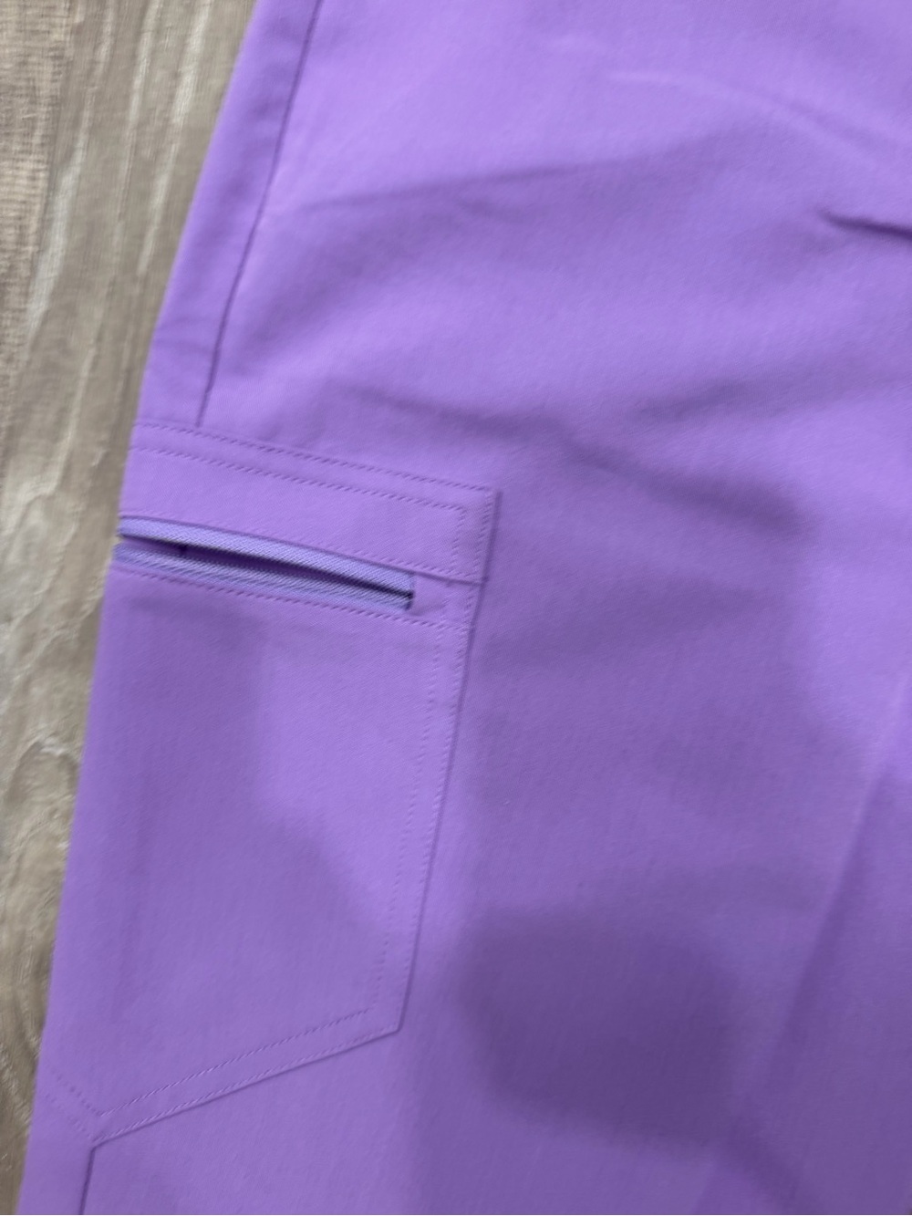 Figs Lavender Jogger Sweatpants with Teal Drawstring Small Short - Picture 3 of 5
